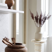 Lade das Bild in den Galerie-Viewer, Vase Sado aus Steingut - o cactuu