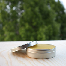 Lade das Bild in den Galerie-Viewer, woodButter - Pflegeöl aus Leinöl & Bienenwachs