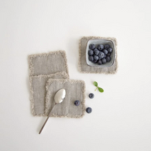 Lade das Bild in den Galerie-Viewer, Elena - Untersetzer aus Leinen (2er Set)