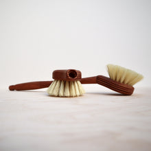 Lade das Bild in den Galerie-Viewer, Spülbürste aus Holz mit Wechselkopf